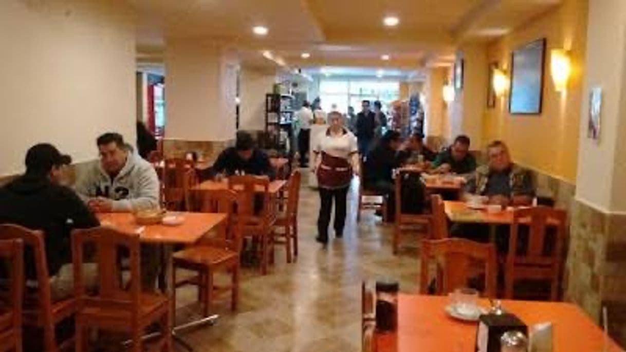 Restaurants Los Candiles