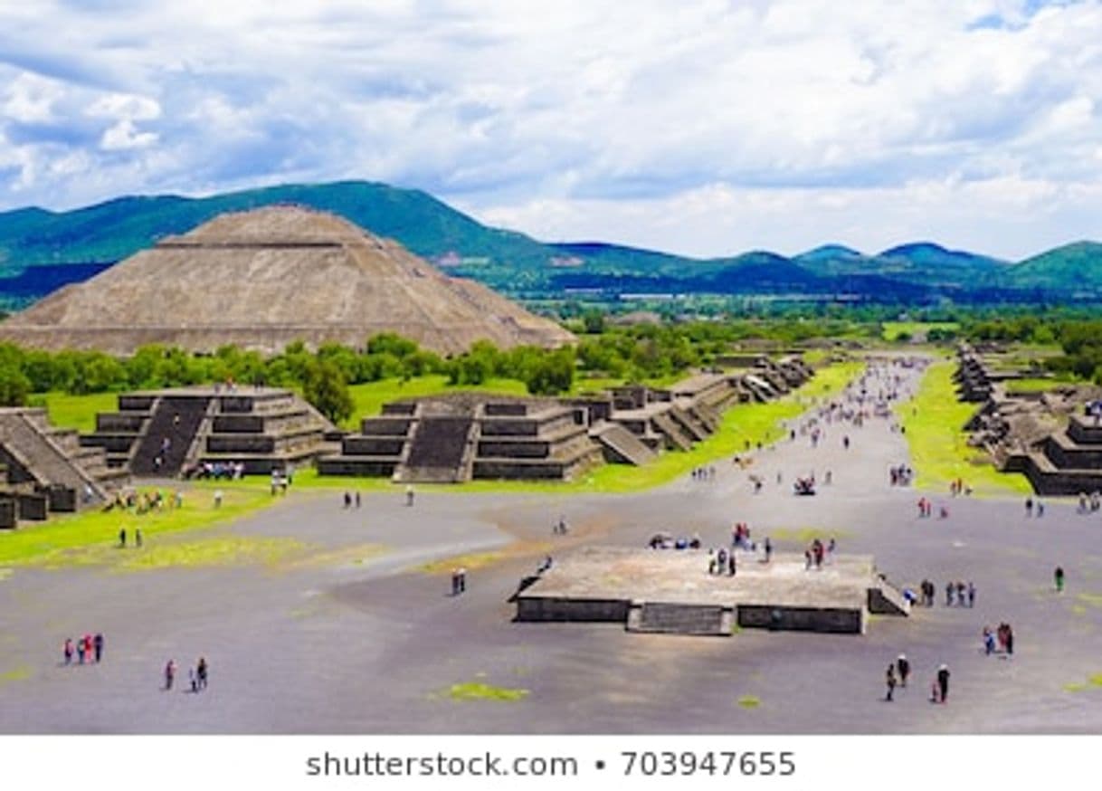 Lugar Pirámides de Teotihuacan