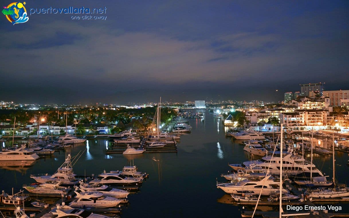 Restaurantes La Marina Puerto Vallarta