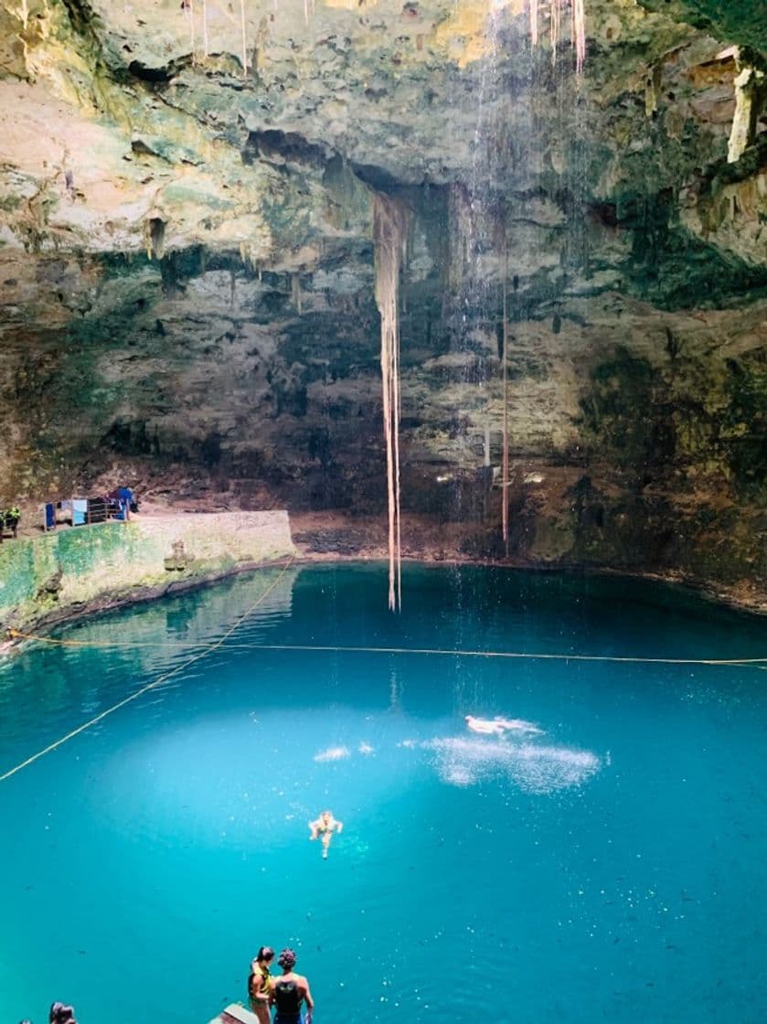 Place Cenote Xcanche