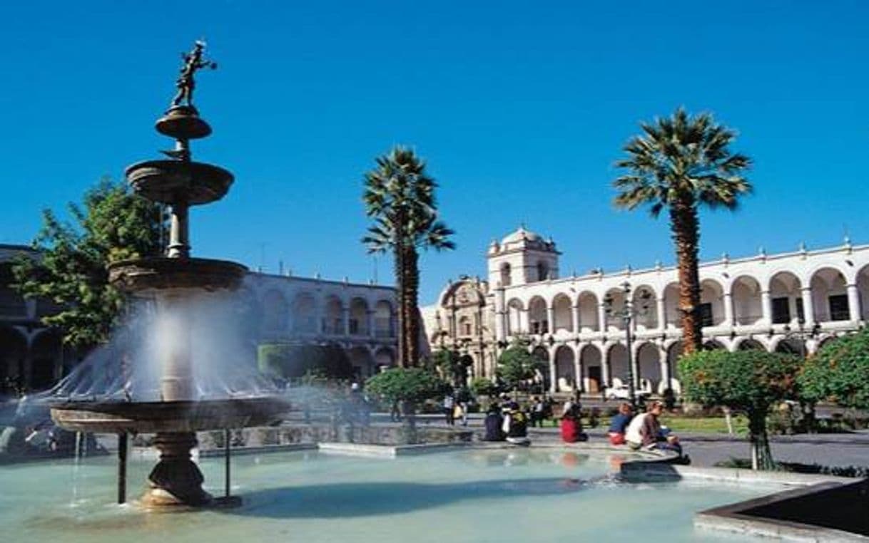 Lugar Plaza de Armas de Arequipa