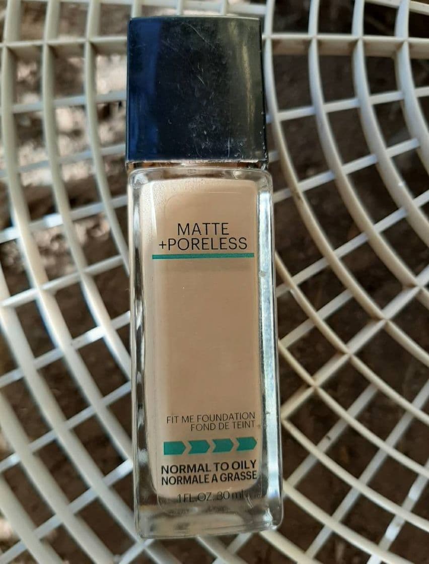 Producto Fit me matte poreless foundation Maybelline