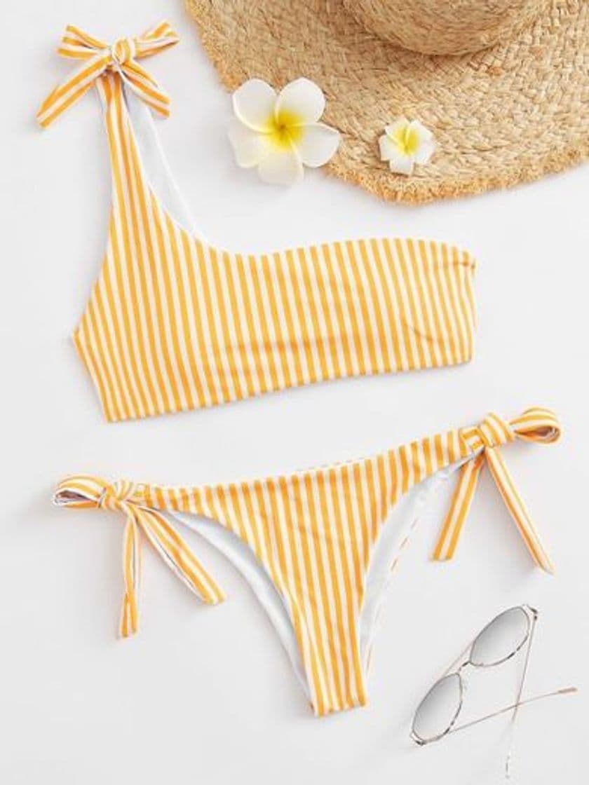 Producto Bañador Bikini Con Cordón Lateral Con Un Hombro De Rayas 