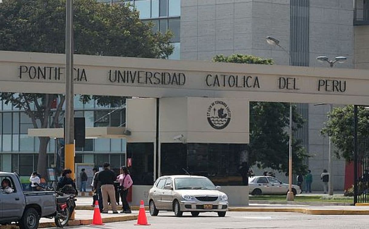 Place Universidad La Catolica Universitaria