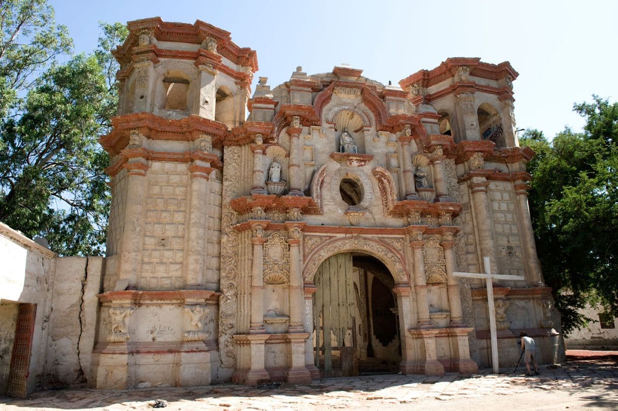 Lugar Iglesia de San Javier