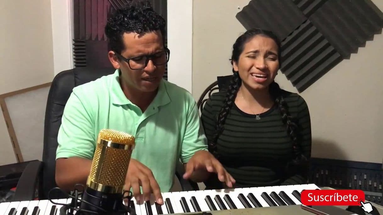 Fashion Mi vida está confiada en Dios (Cover) Ana y Victor Martinez - YouTube