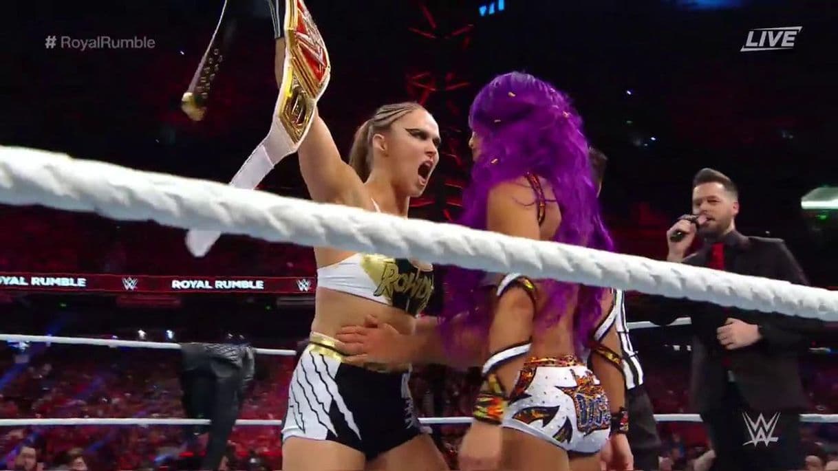 Moda Sasha Banks vs Ronda Rousey