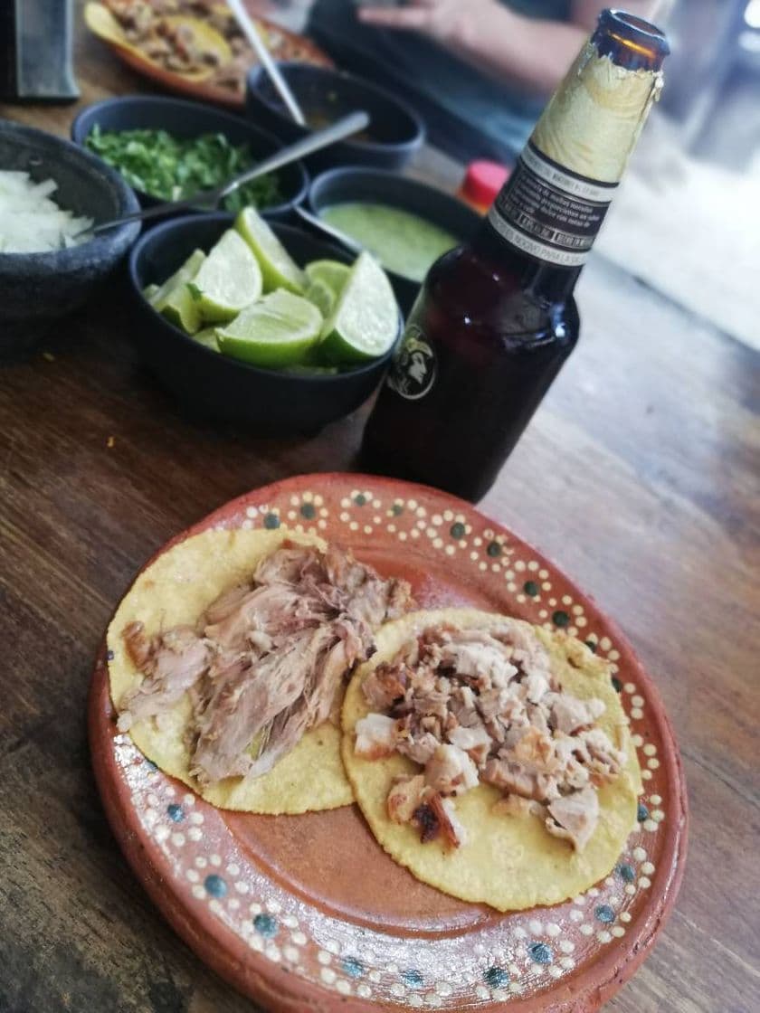 Restaurants El Silao Del Paisa. Carnitas Y Barbacoa De Borrego.