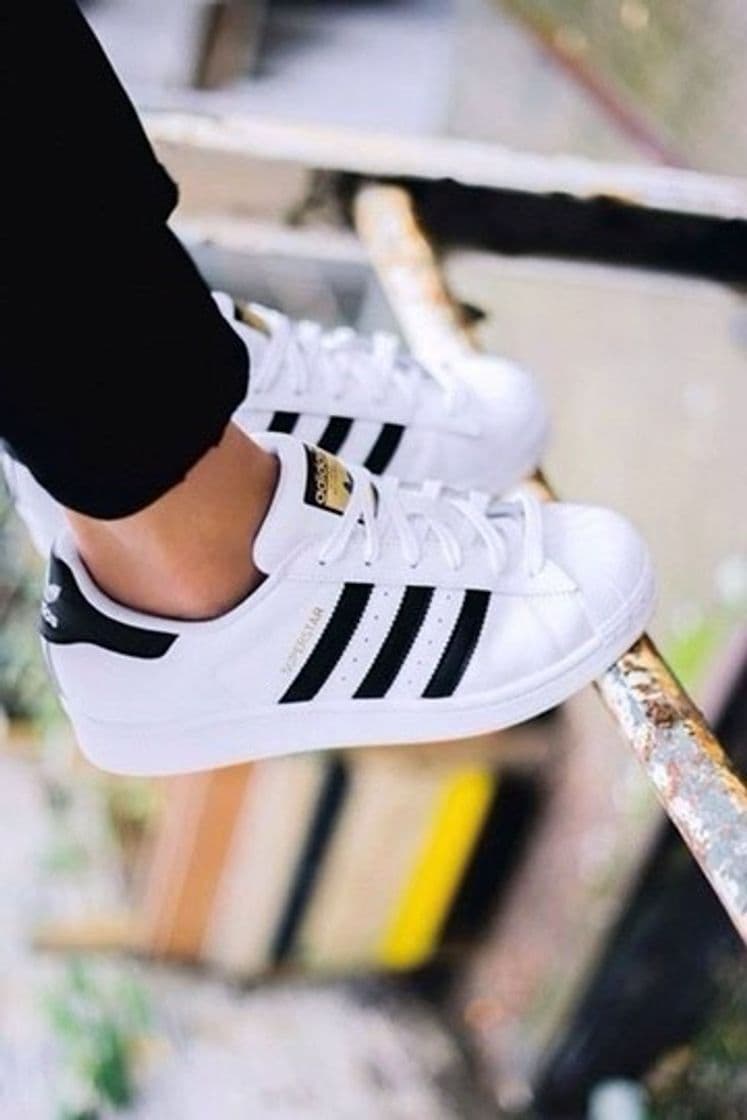 Product Adidas Superstar