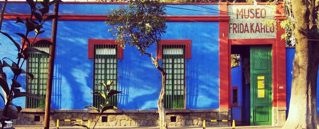 Fashion La Casa Azul – Museo Frida Kahlo