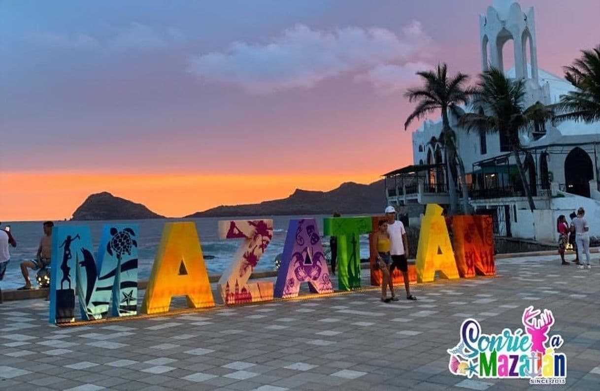 Place Mazatlan Malecón