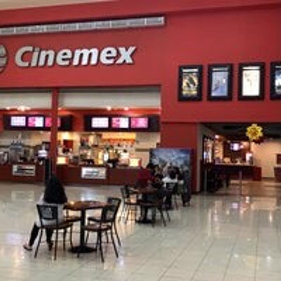 Lugar Cinemex Plaza Caracol Vallarta