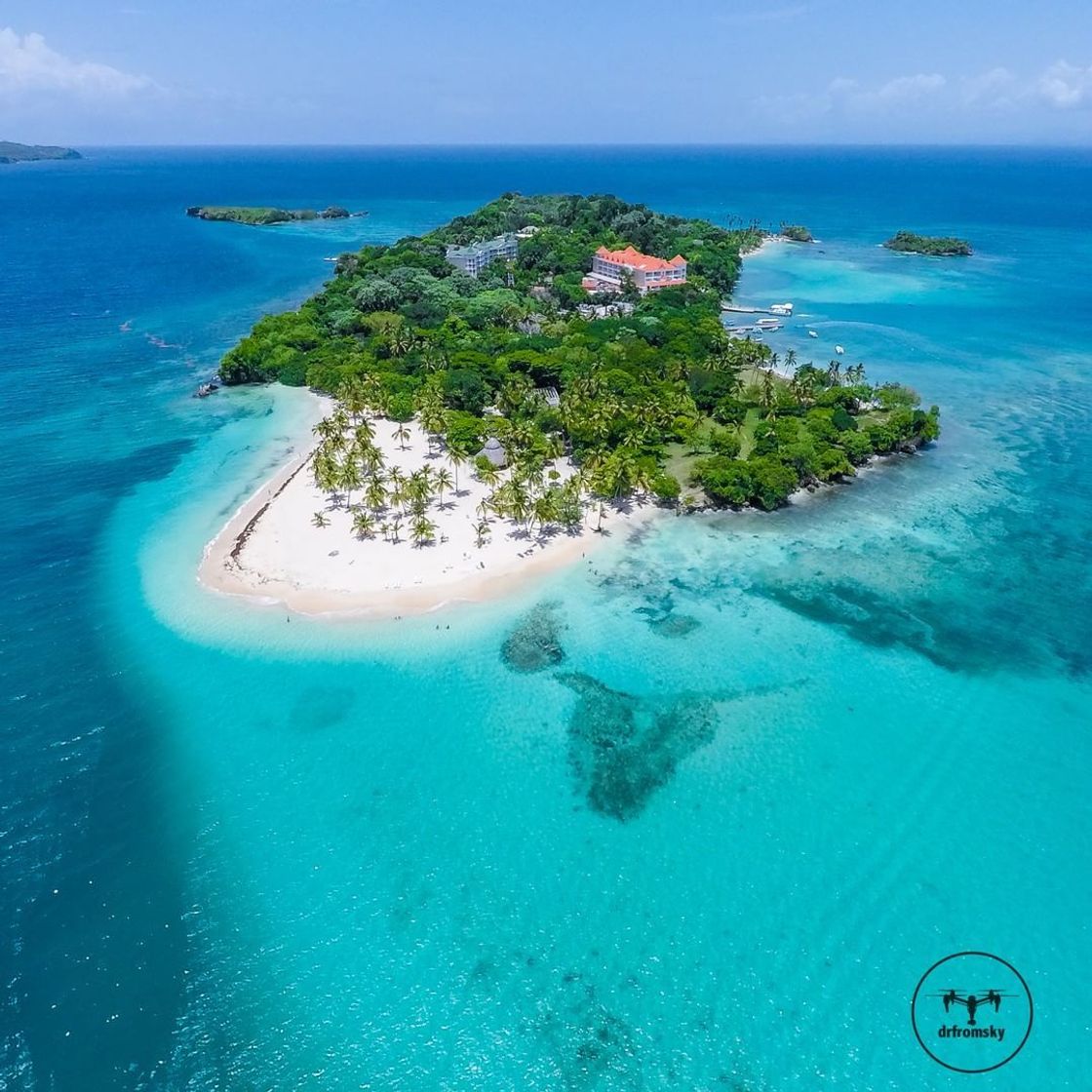 Lugar Cayo Levantado Beach