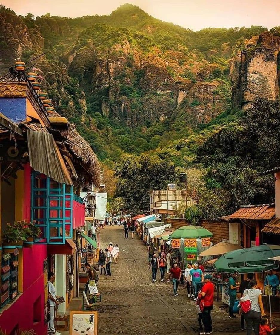 Place Tepoztlán