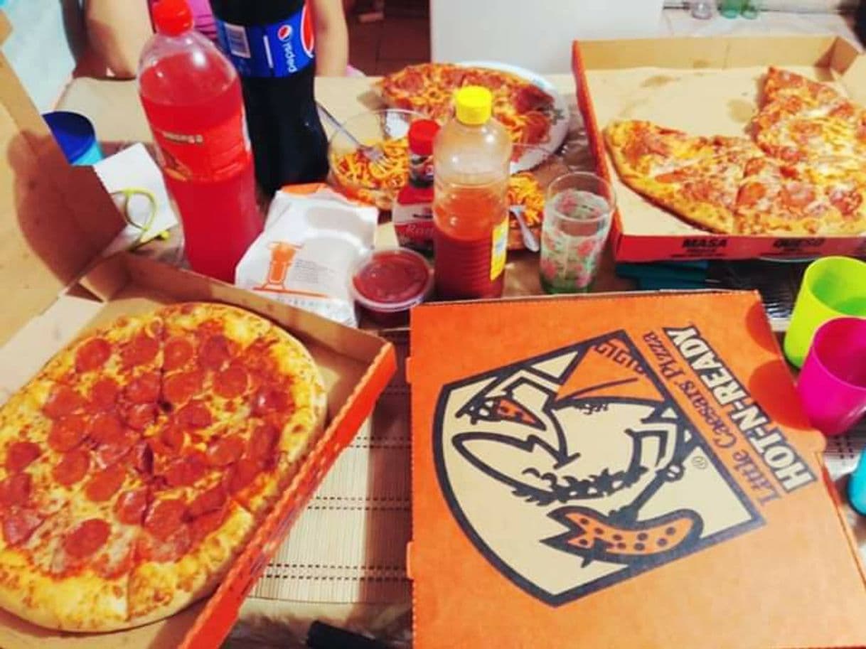 Restaurantes Little Caesars Lauro villar