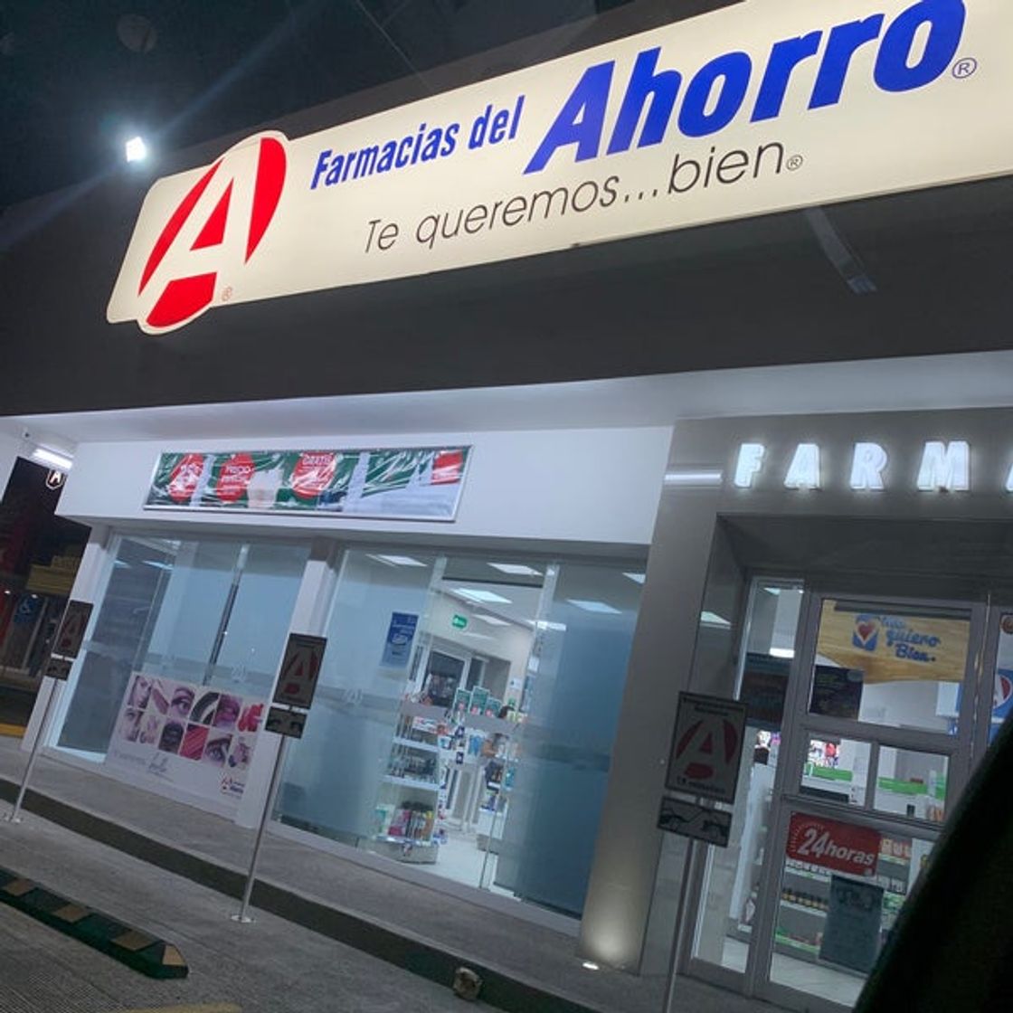 Lugar Farmacias del Ahorro Riviera Maya