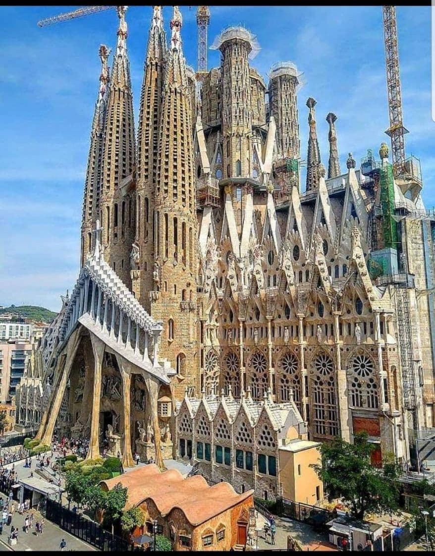 Lugar Sagrada Familia