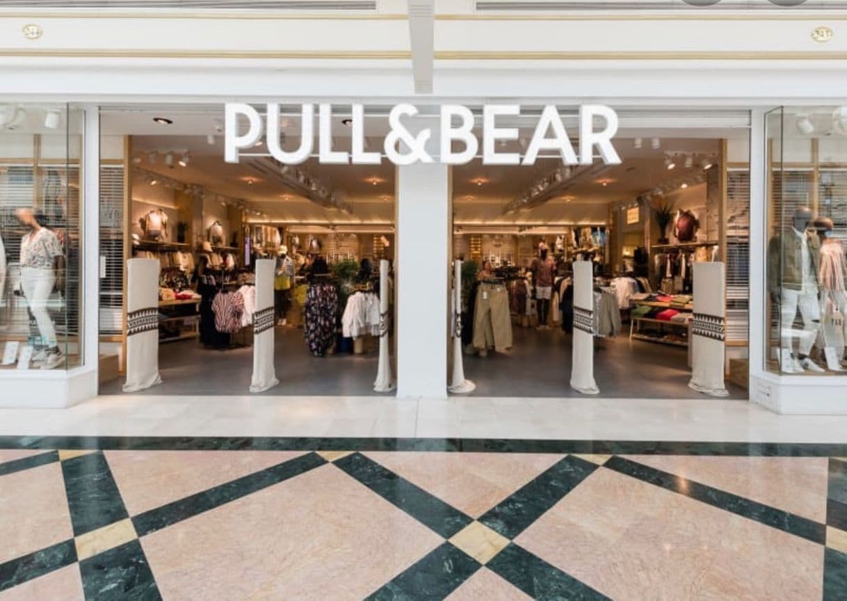 Place Pull&Bear