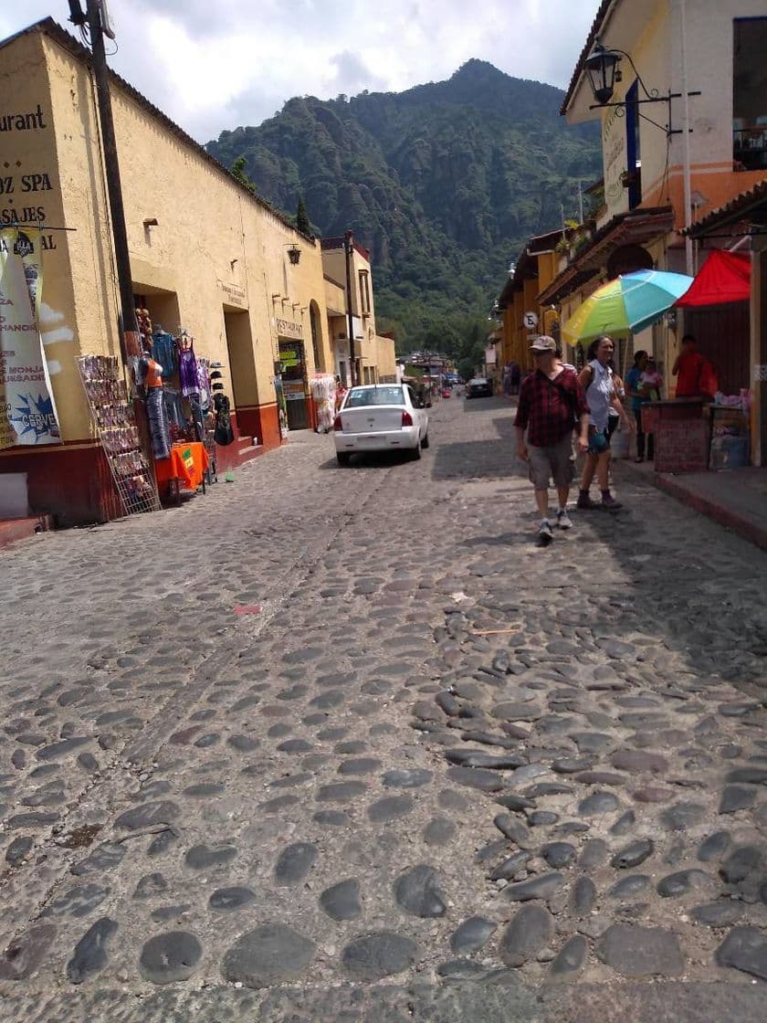 Place Tepoztlán