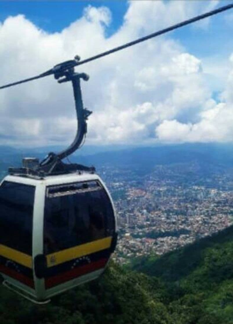 Fashion El teleférico de Caracas. Warairarepano.