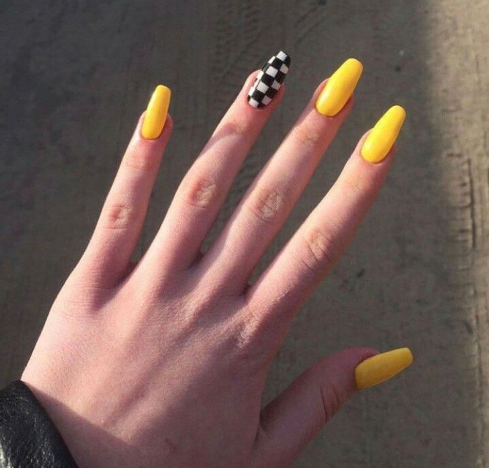 Fashion nails💛