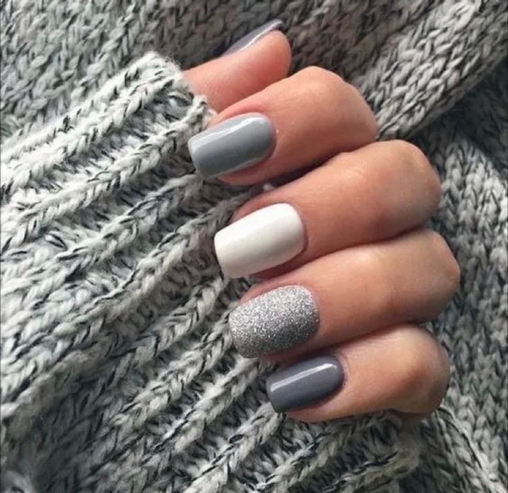 Fashion nails🤍