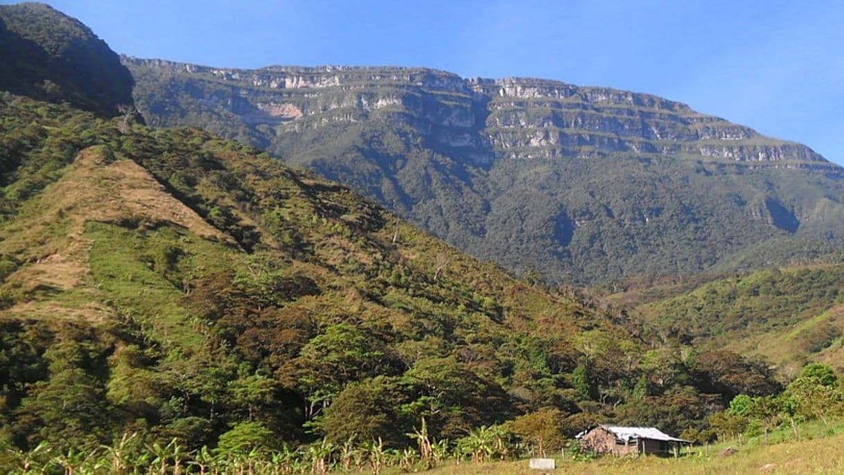 Lugar Cerro Pintado