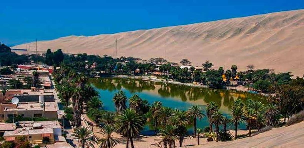 Place Huacachina Ica