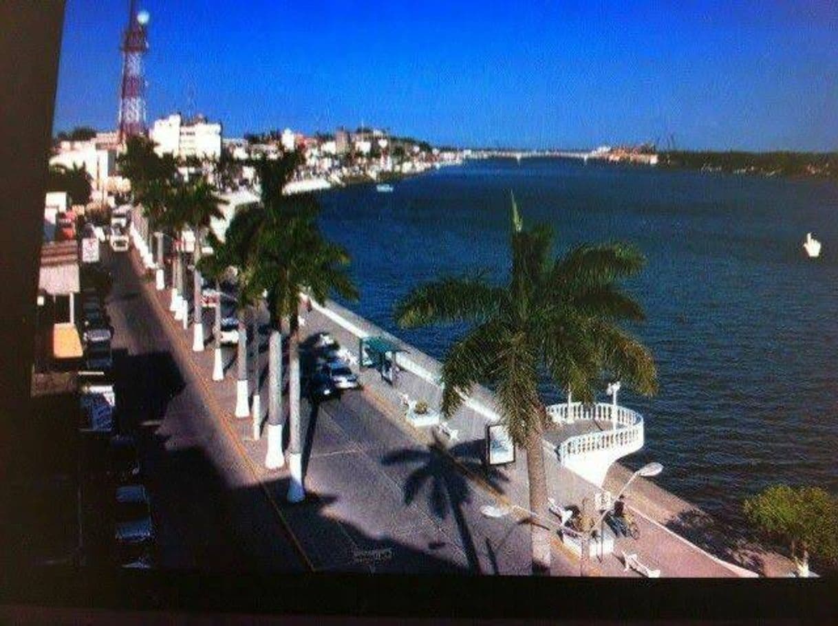 Place Tuxpan