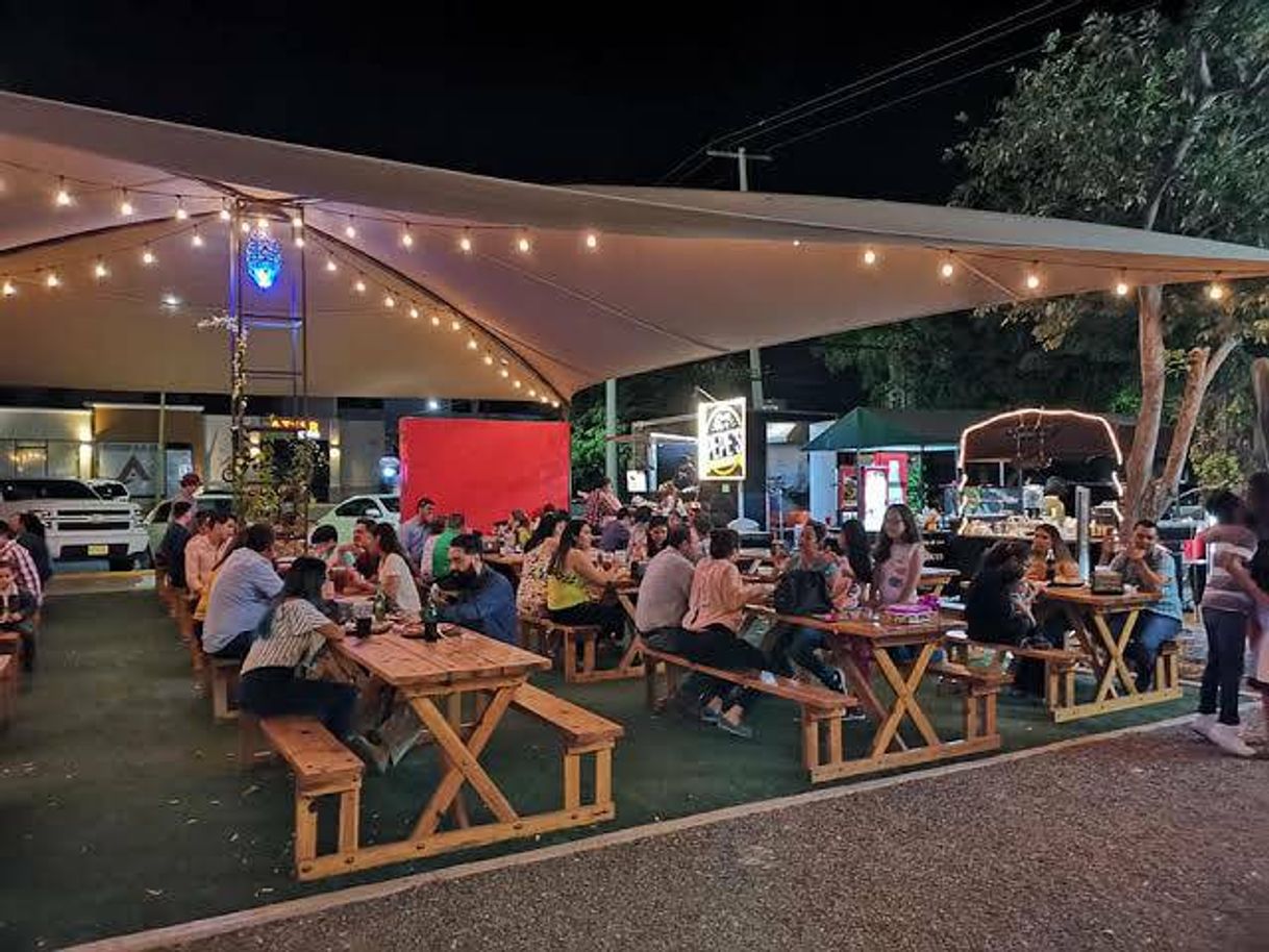 Restaurantes Guayabo Park