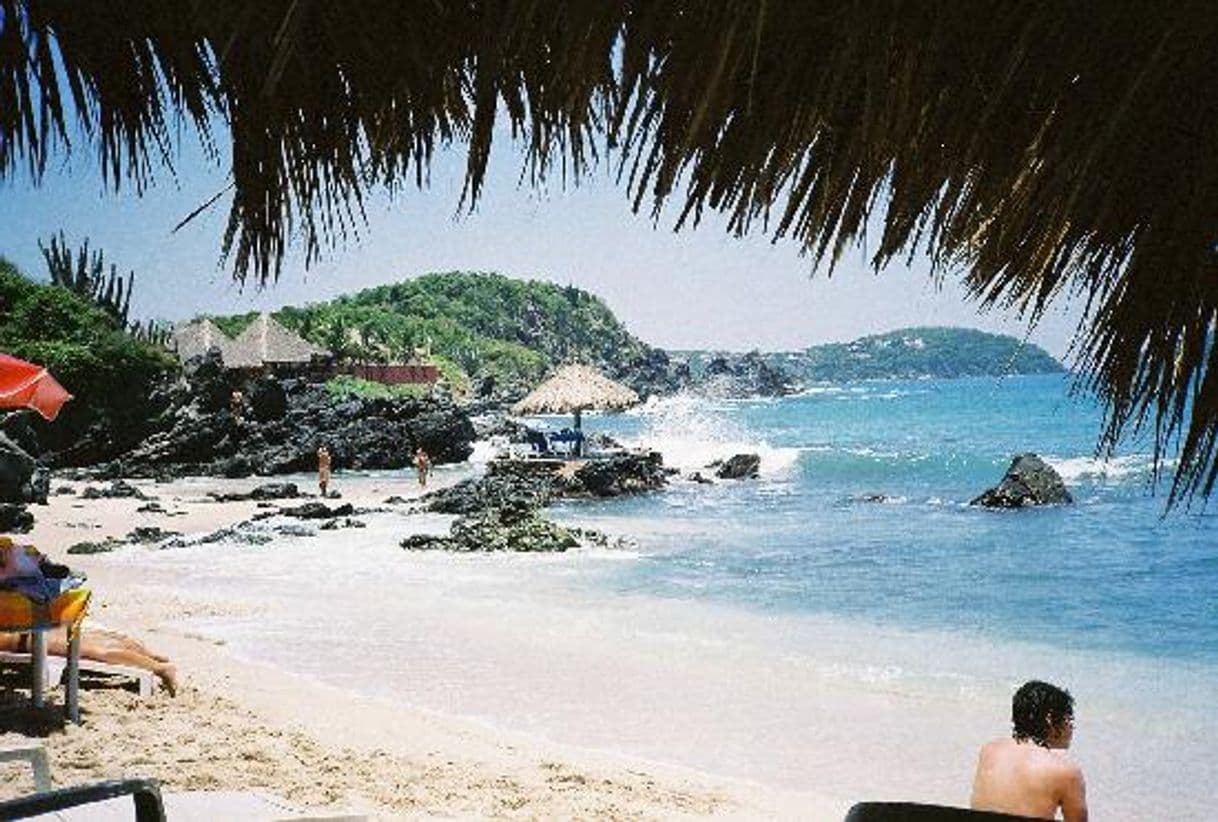 Restaurantes La Isla De Ixtapa Zihutanejo, Playa Coral