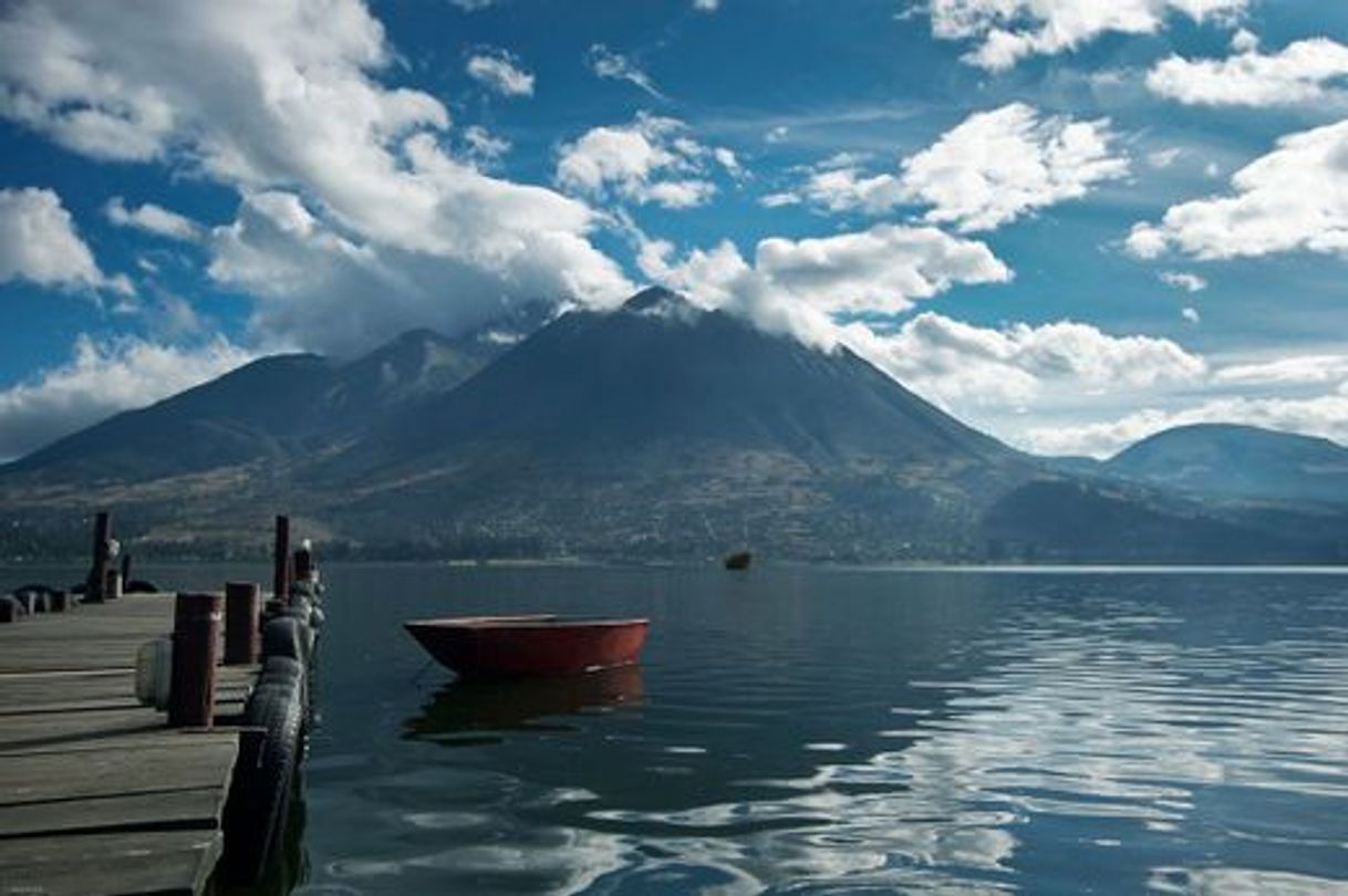 Lugar Laguna de San Pablo