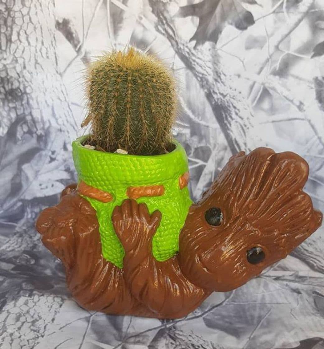 Fashion Hermoso cactus en su materia de Groot. 🌵