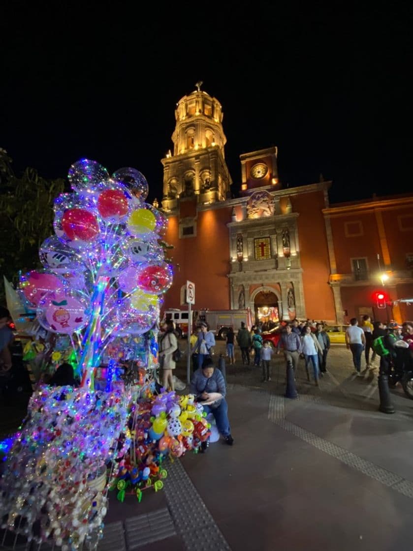 Lugar Catedral de San Felipe Neri Querétaro