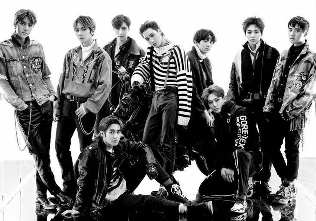 Fashion EXO