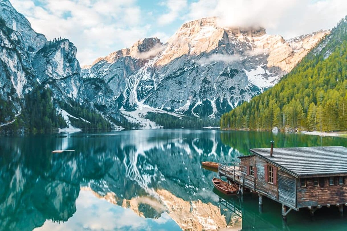 Place Lago di Braies