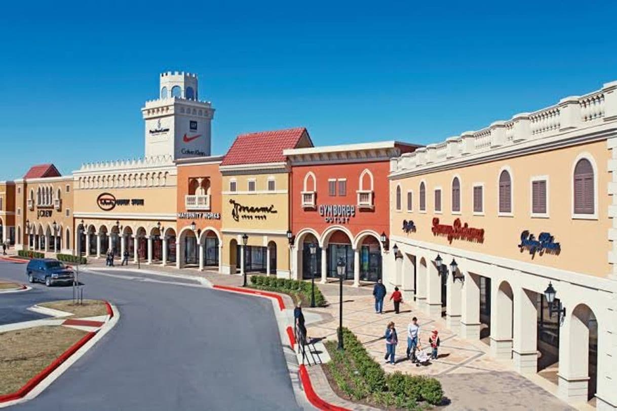 Place San Marcos Premium Outlets