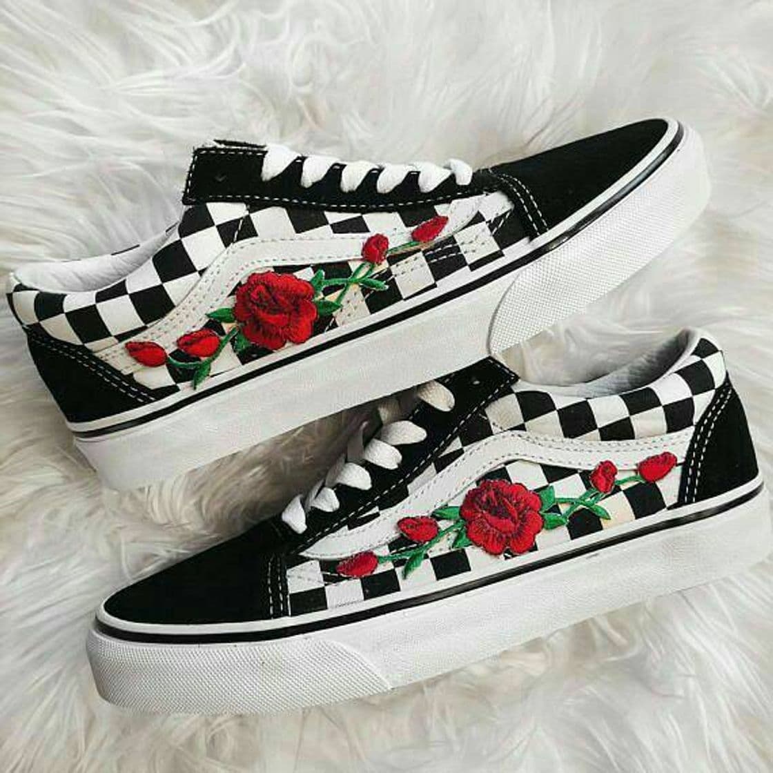 Moda Tenis da vans florido com rosas lindo! 