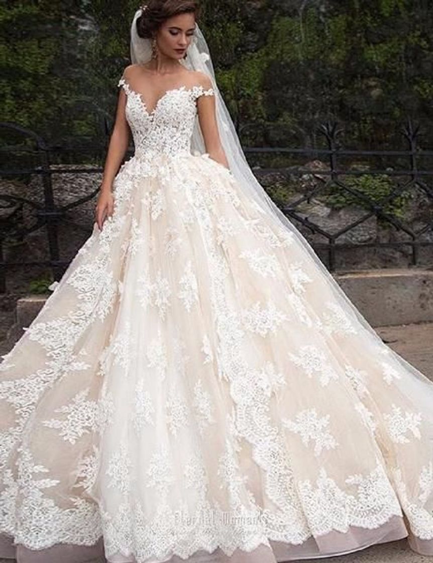 Moda Essish wedding dress lace