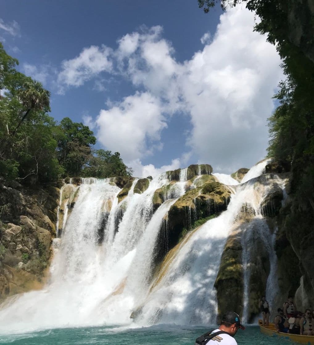 Lugar CASCADAS EL SALTO-EL MECO