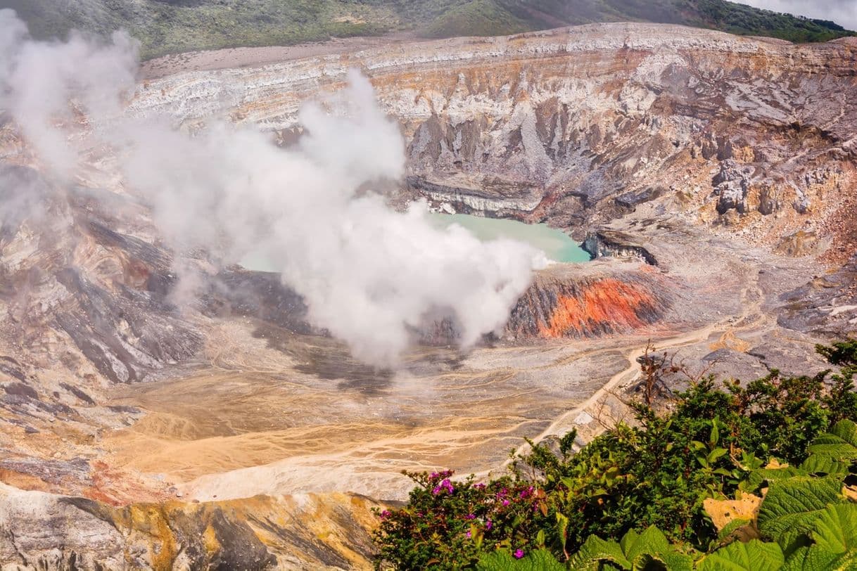 Lugar Volcán Poás, Costa Rica. 