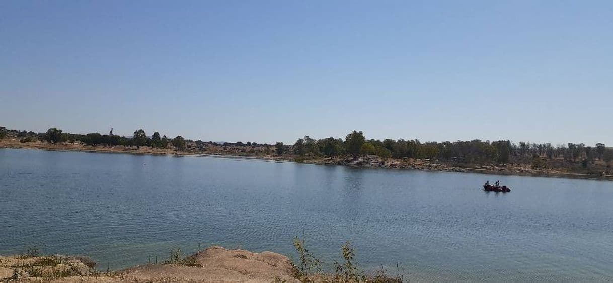 Place Embalse de Proserpina