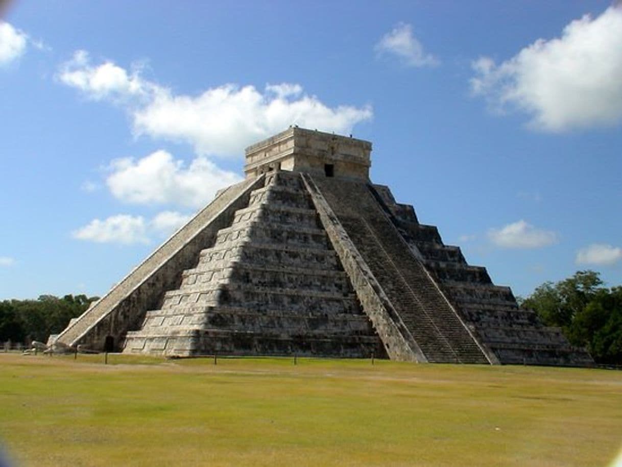 Moda Zona Arqueológica de Chichén Itzá