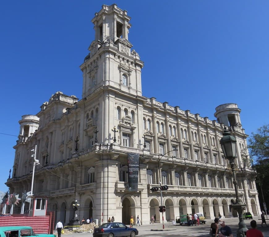 Place Museo Nacional de Bellas Artes de La Habana