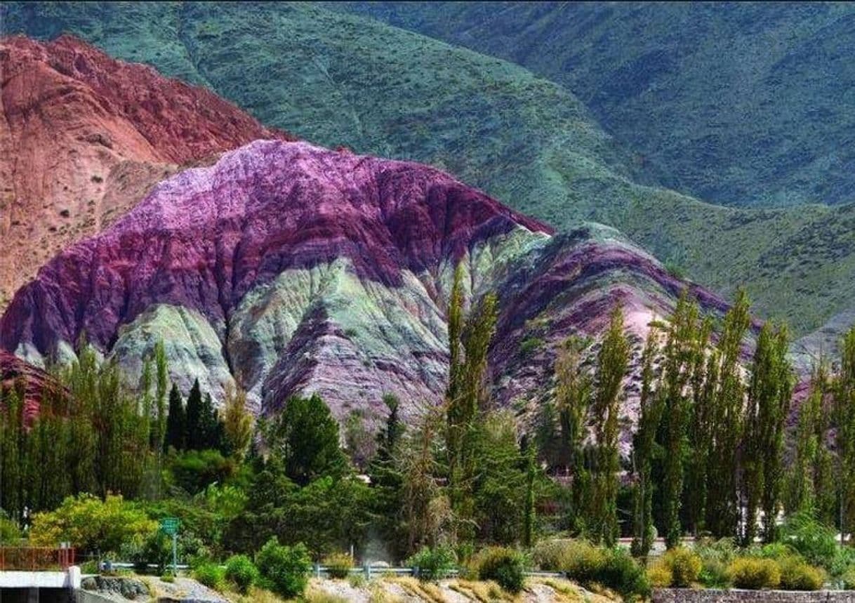 Lugar Cerro de los Siete Colores