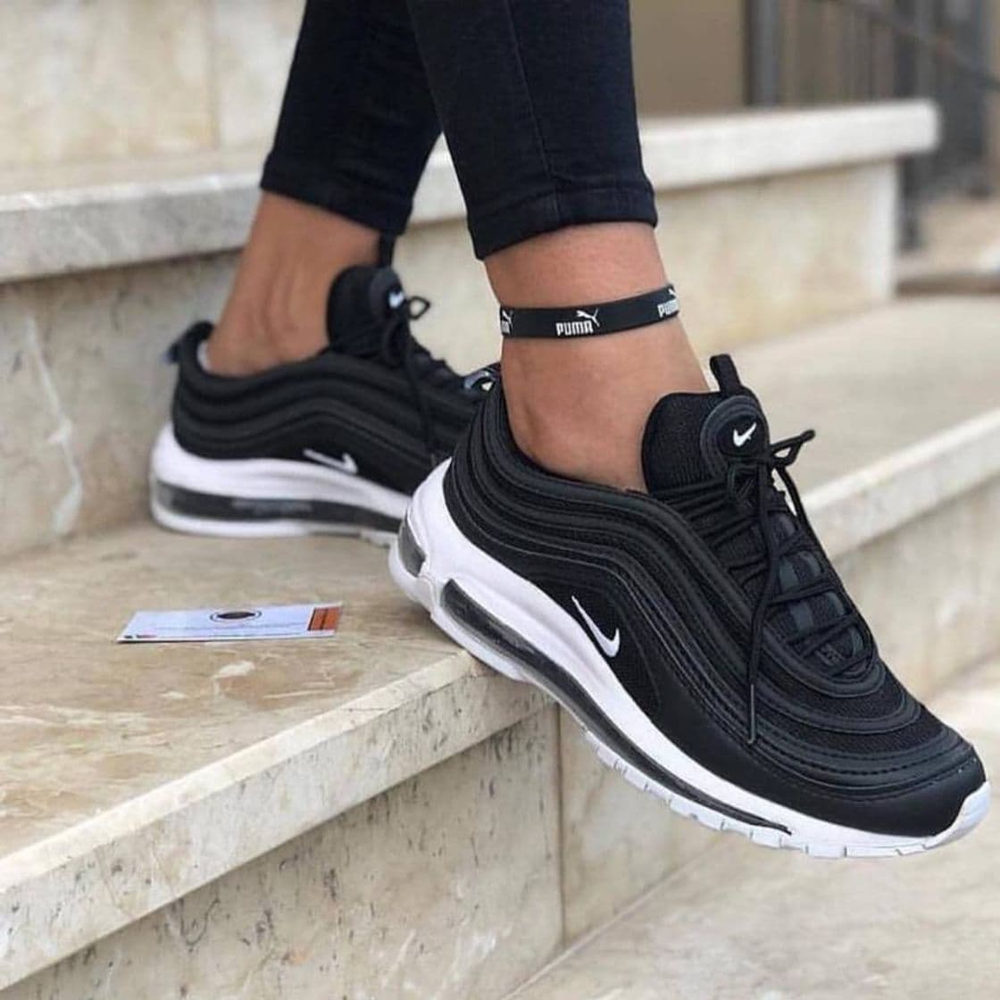 Producto Air Max 97 black and white 