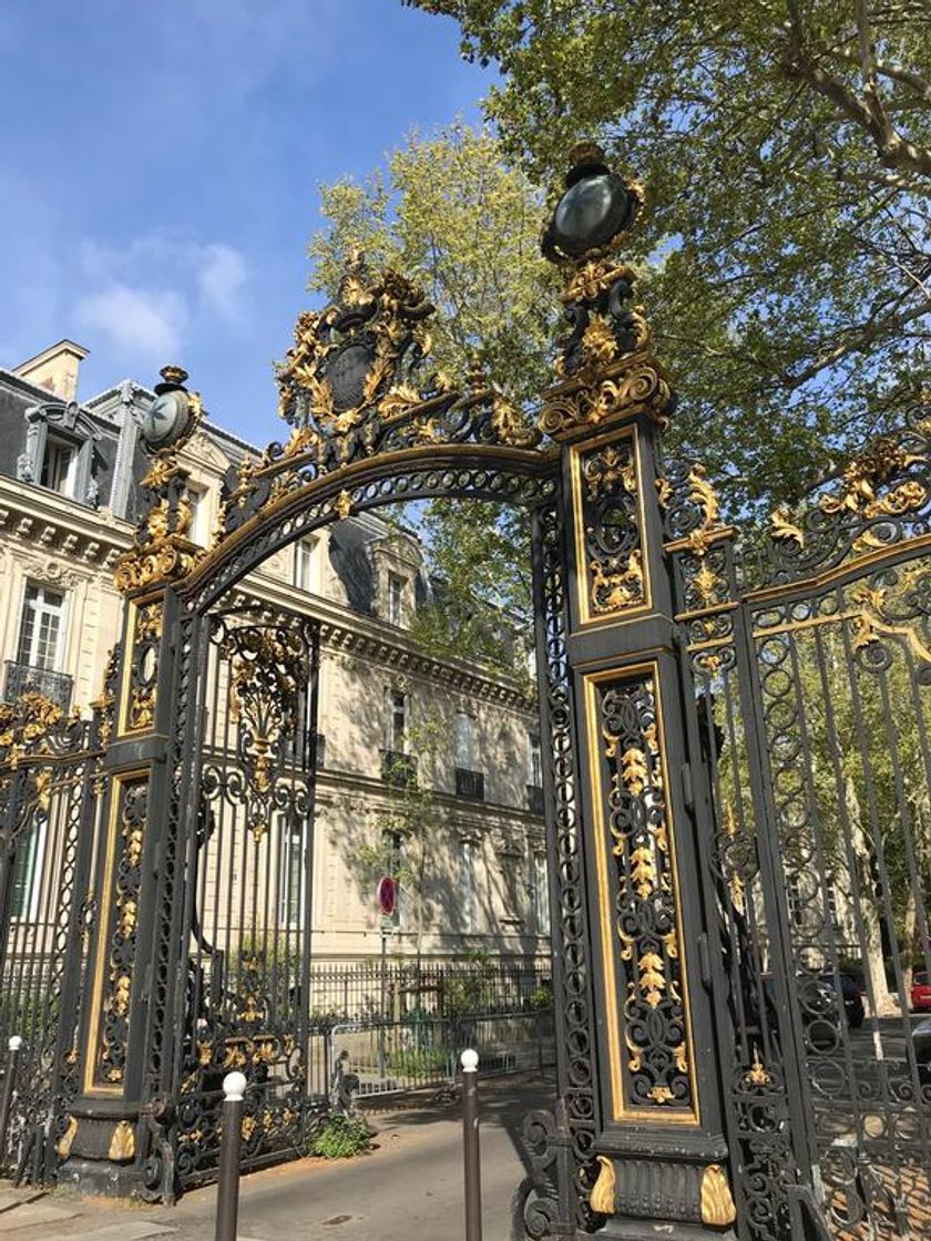 Place Parc Monceau