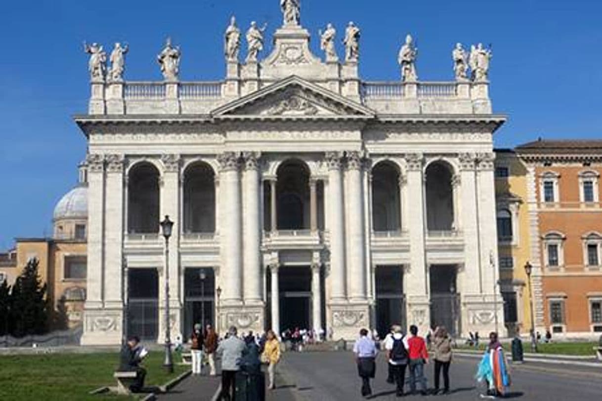 Place Archibasílica de San Juan de Letrán