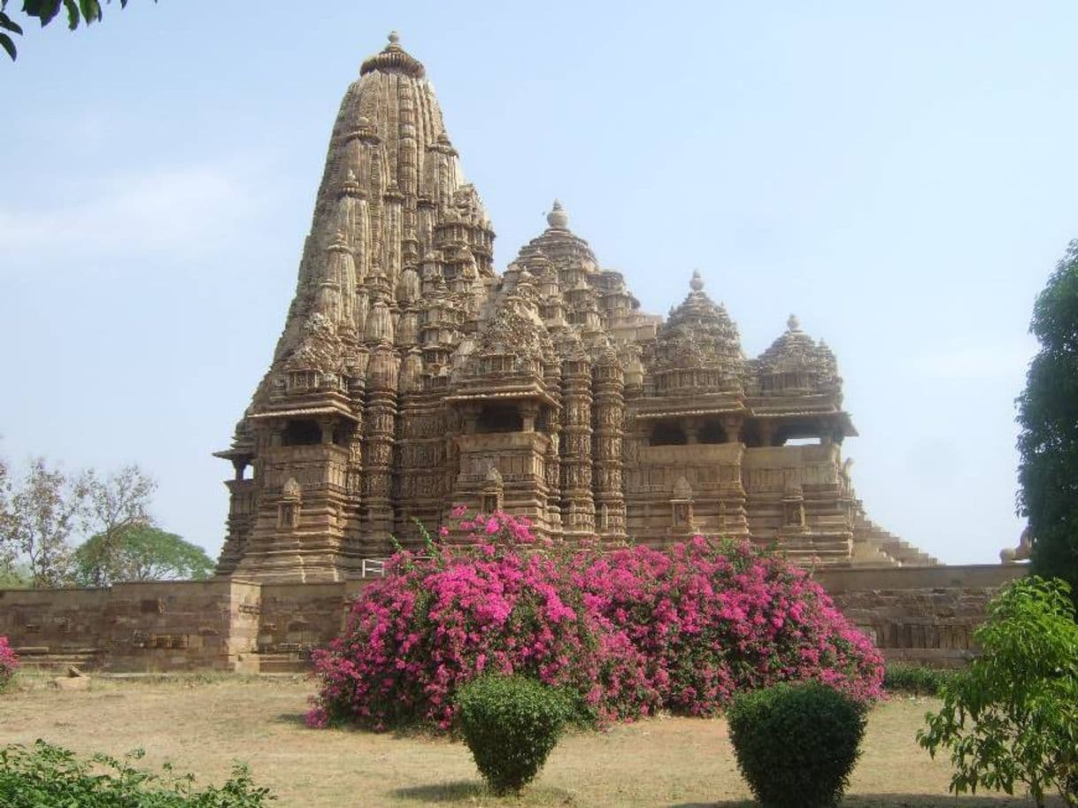 Place Templos de Khajuraho, India.