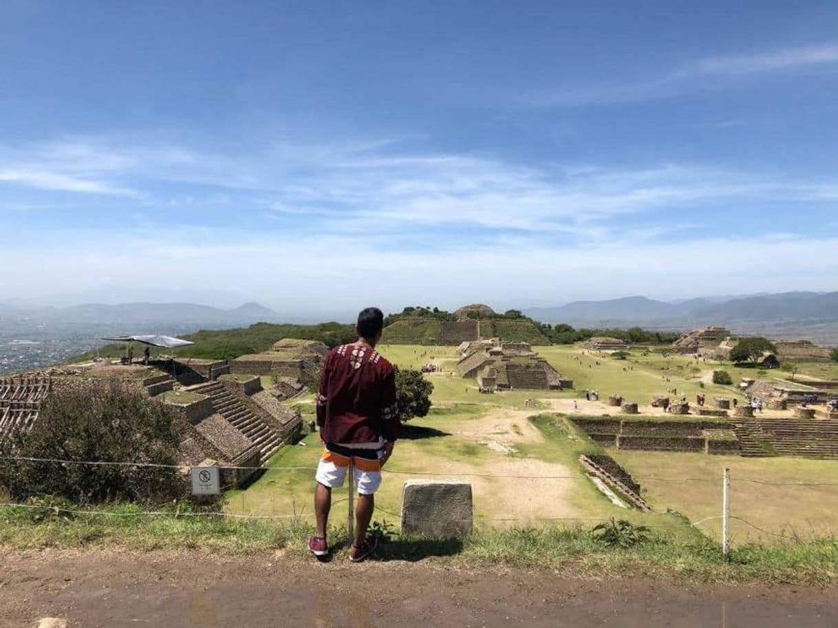 Place Zona Arqueológica de Monte Albán